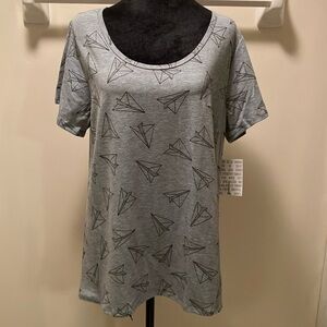 LuLaRoe Classic Tee L H108